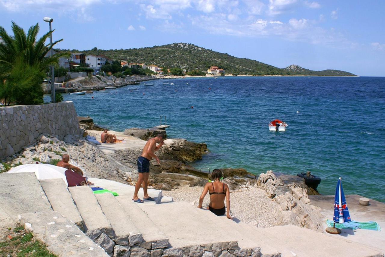 Apartments By The Sea Razanj, Rogoznica - 4253 Exteriér fotografie